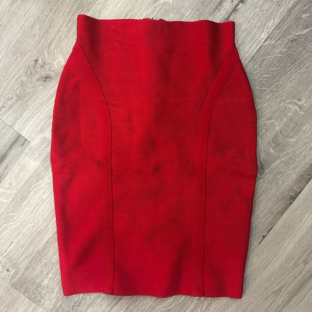 Guess Red short Pencil Skirt